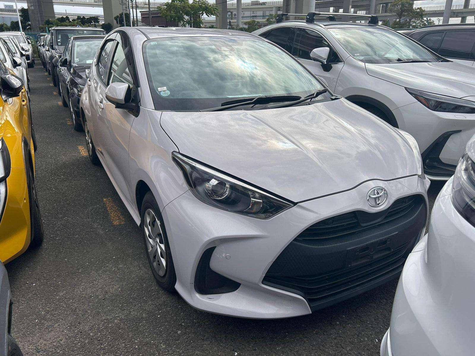 X8 Toyota Yaris Latest Shape 2020/21