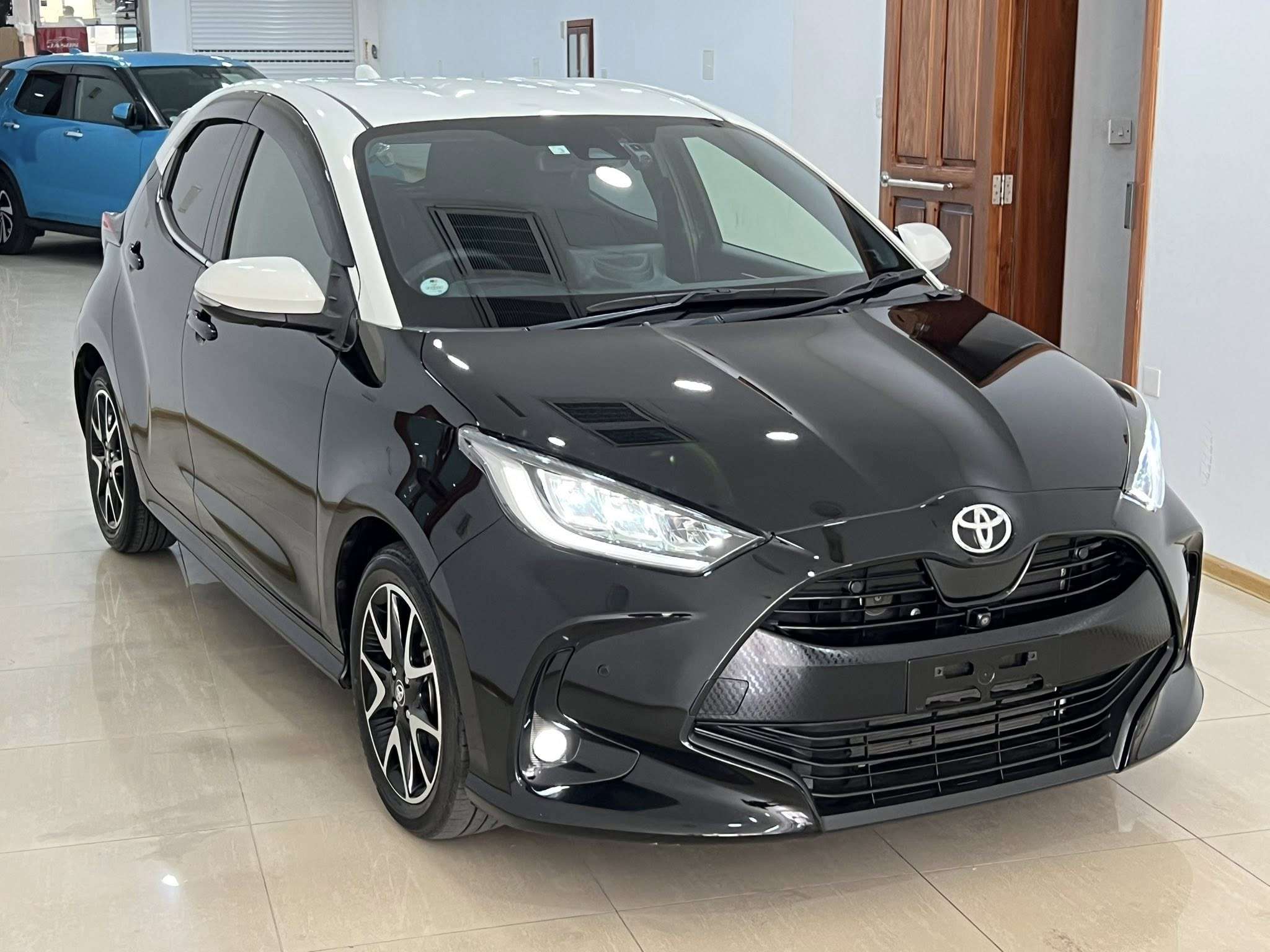 Toyota Yaris Two Tone Latest Shape 2020