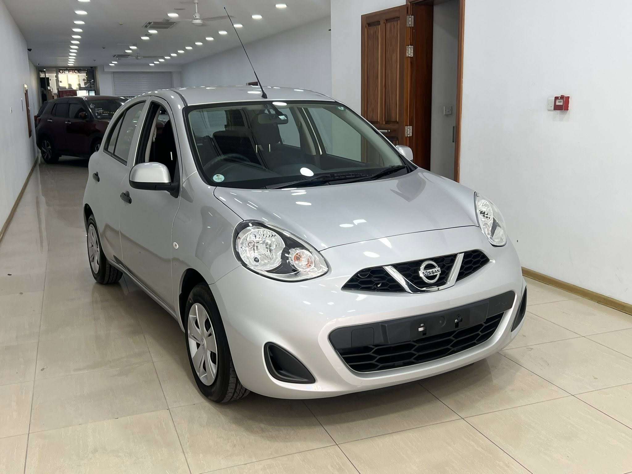 Nissan March 2018/19