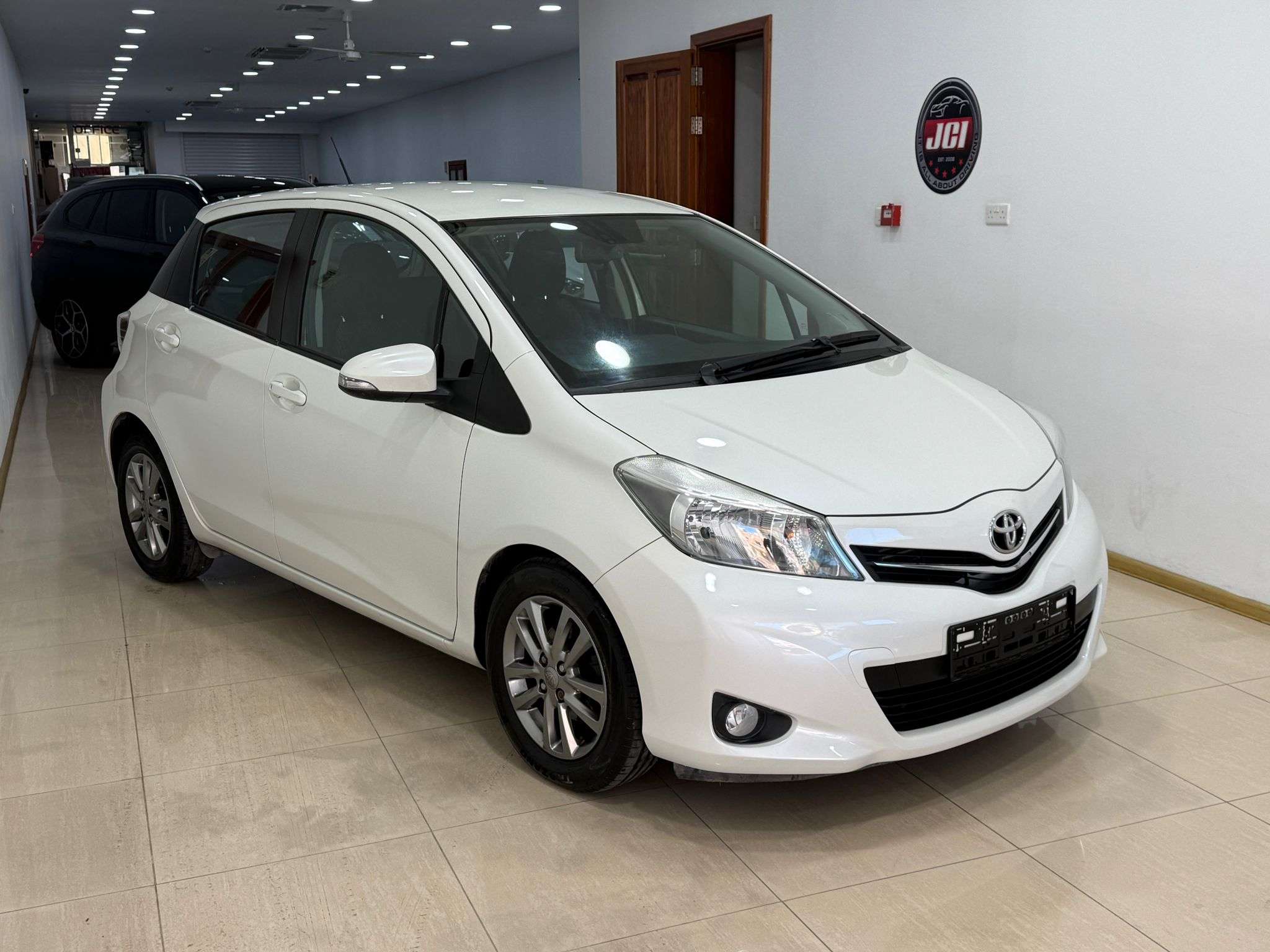 2014/15 Toyota Yaris 1 Owner Manual