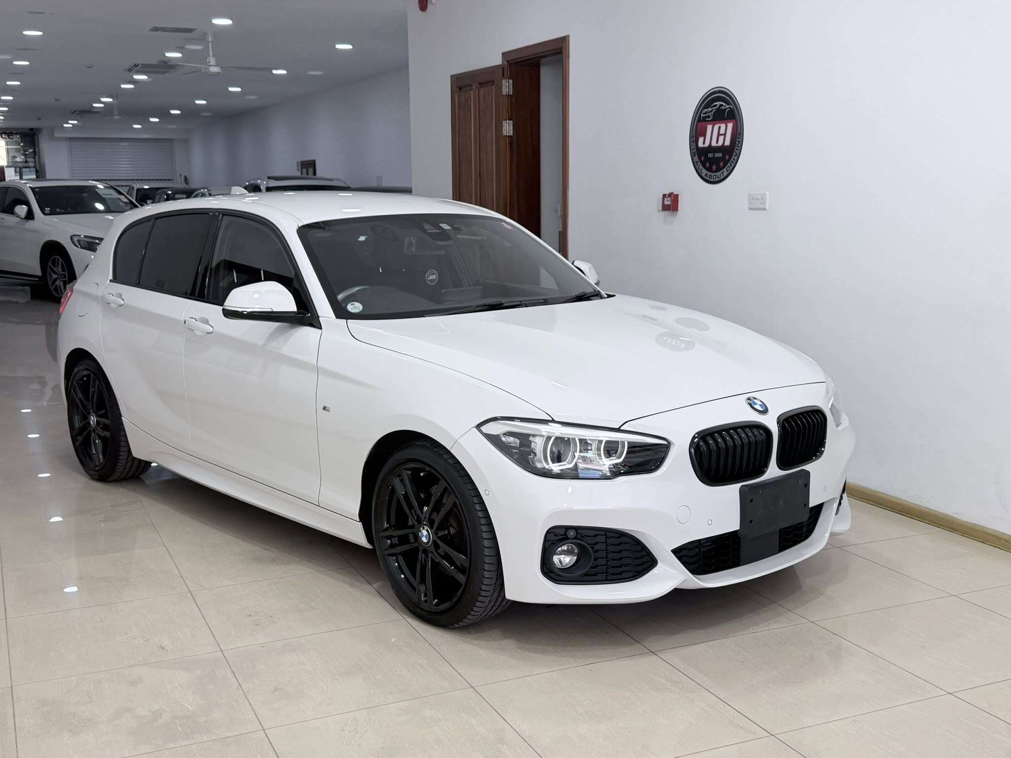 BMW 118D Shadow Edition 2018/19