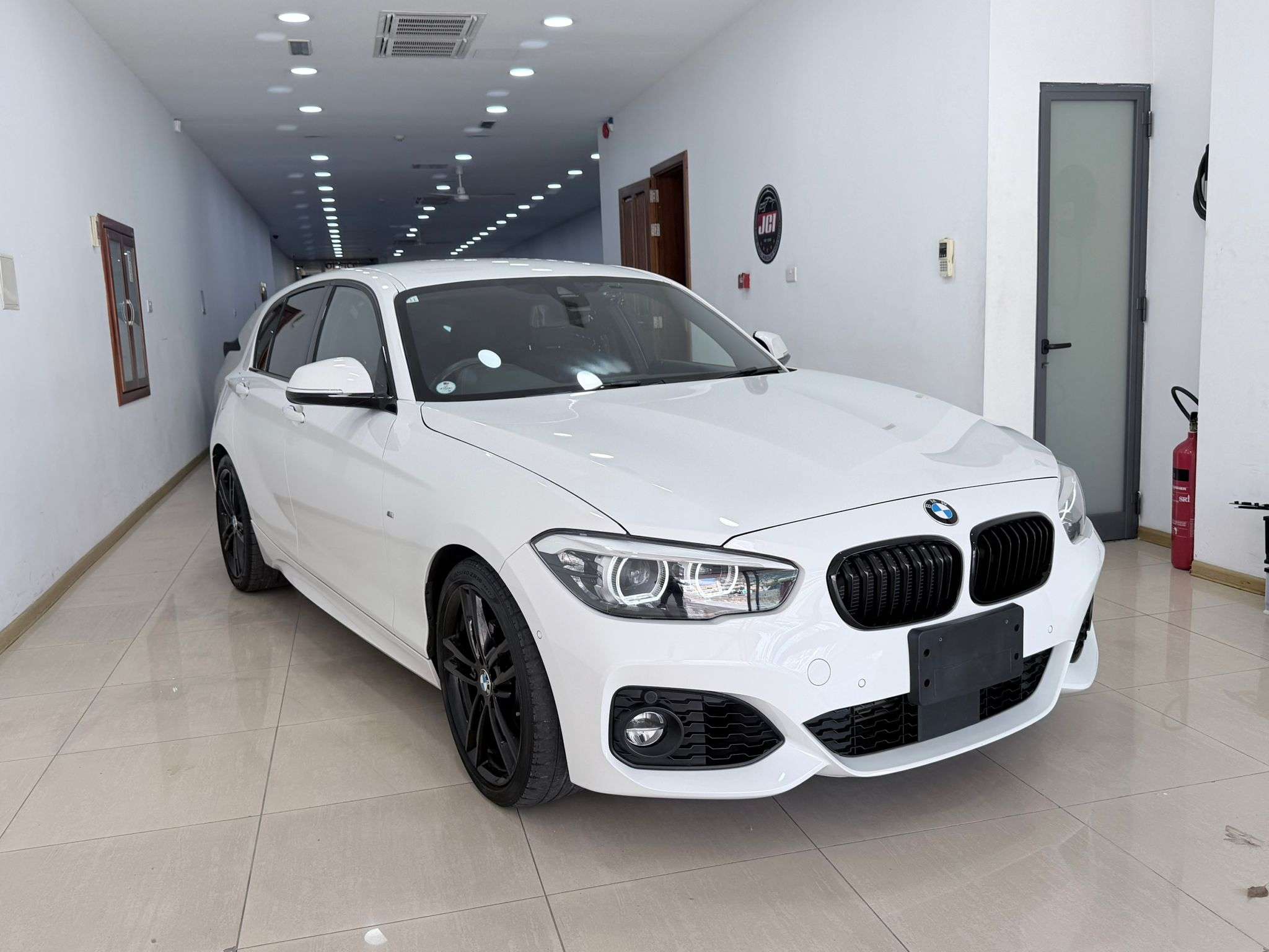 2018/19 BMW 118i Msport Shadow Edition