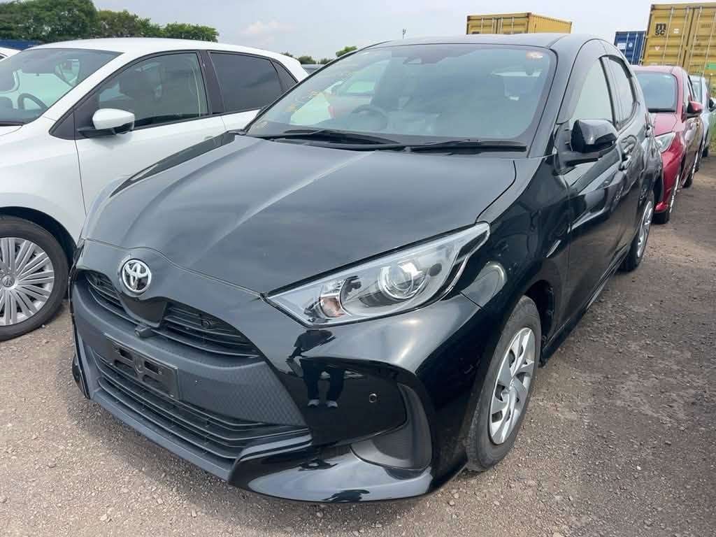 Toyota Yaris (New Generation) Automatic Petrol 2023/24 REF : 4558