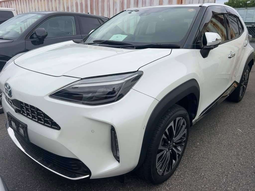 Toyota Yaris Cross Z Package Automatic Hybrid 2021/22 REF : 9490