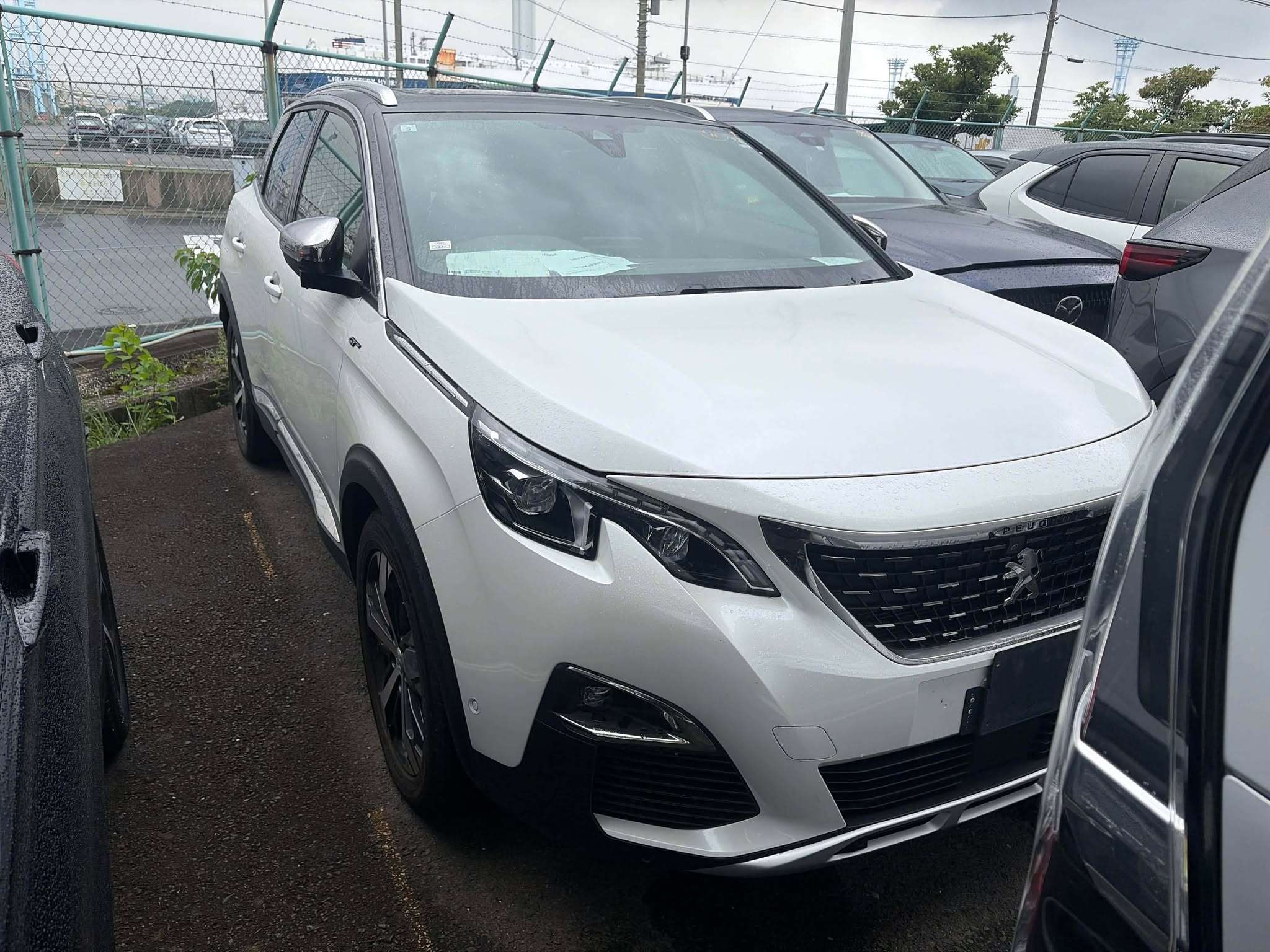 Peugeot 3008 GT 2019/20 ( Panoramic sunroof )