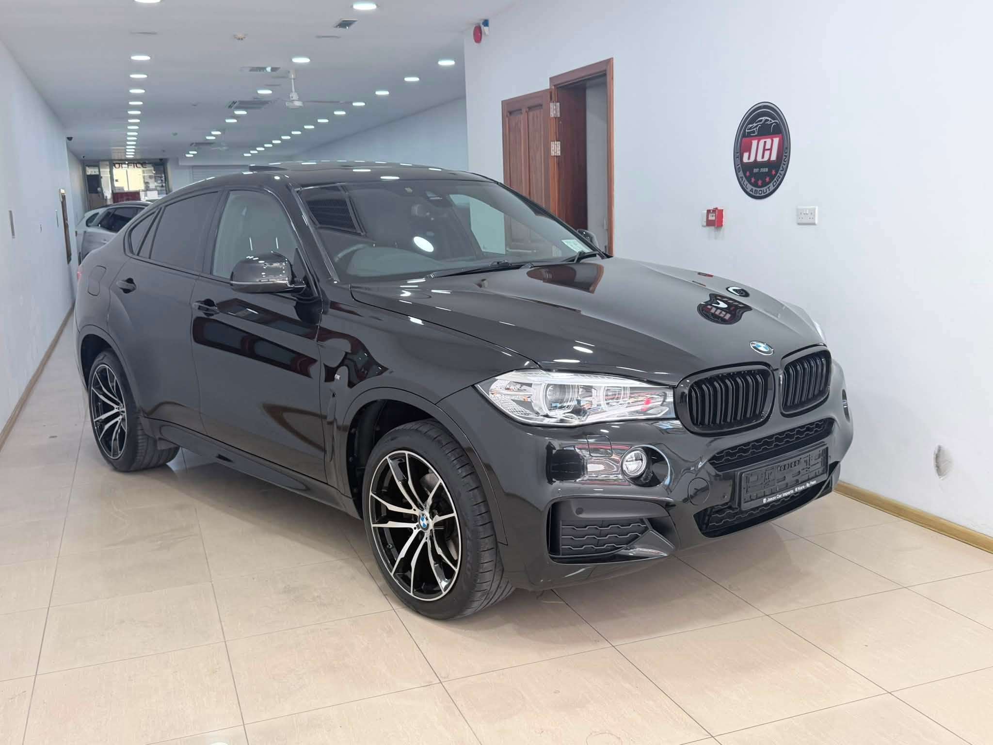 BMW X6 Msport (Panoramic sunroof) 2017/18
