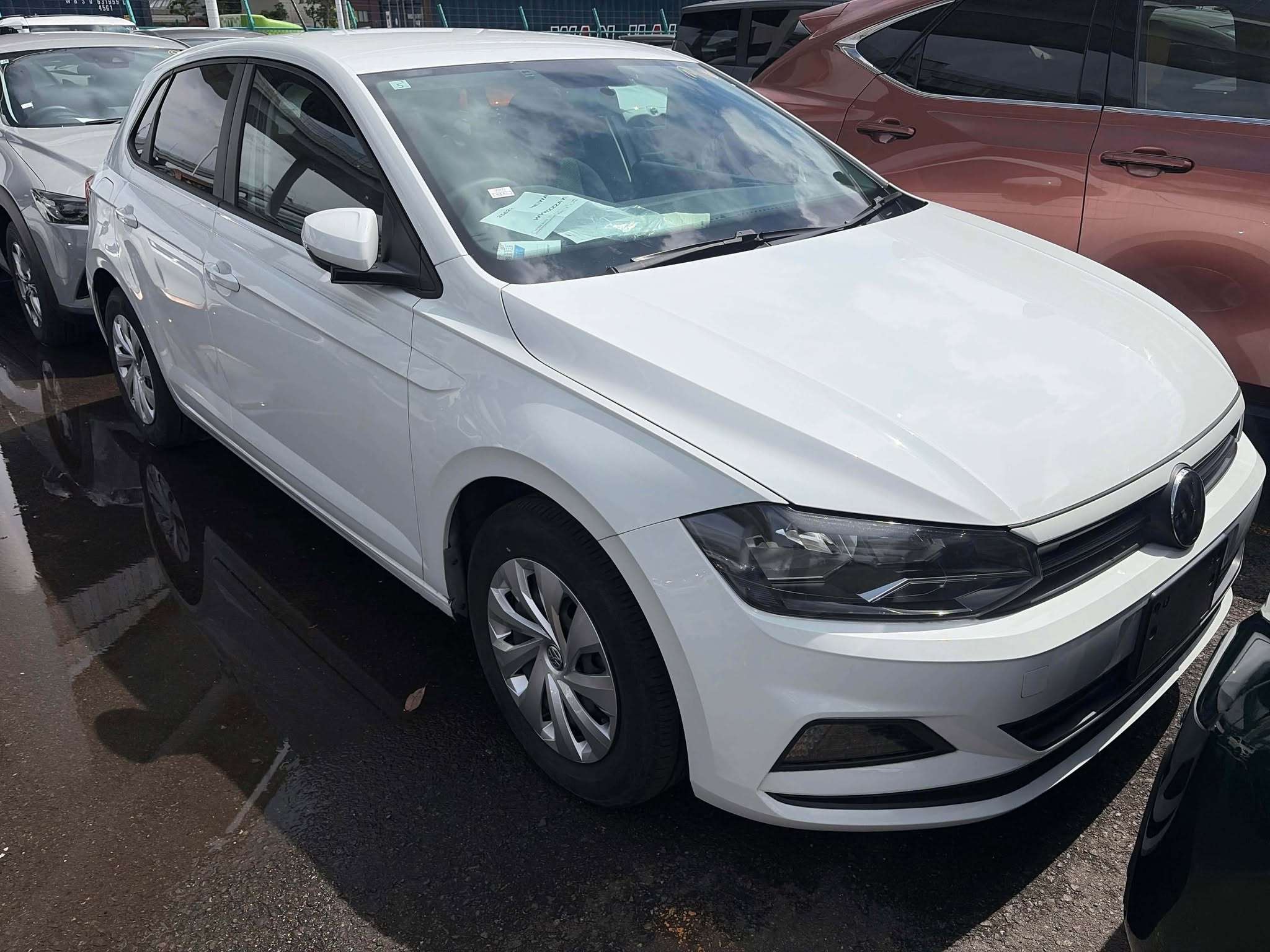 Volkswagen Polo ( New Shape ) 2019/20