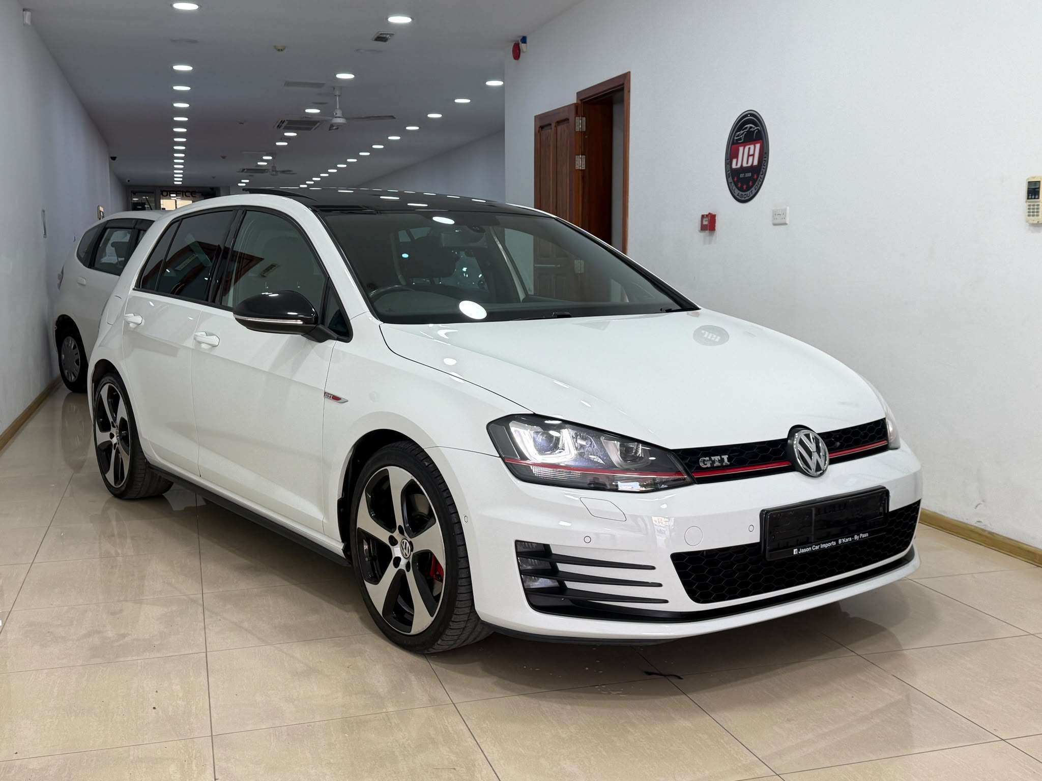 Volkswagen Golf Mk7 GTI Automatic Petrol 2014 Ta' Malta (Local)