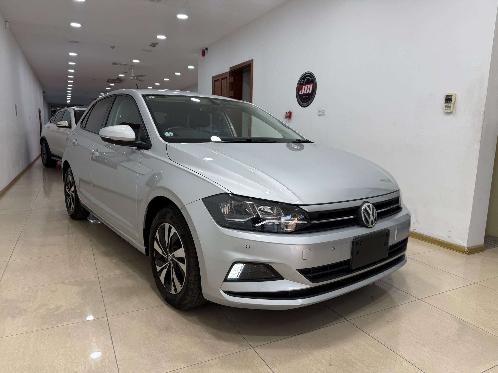 Volkswagen Polo (New Shape) Automatic Petrol 2018/19