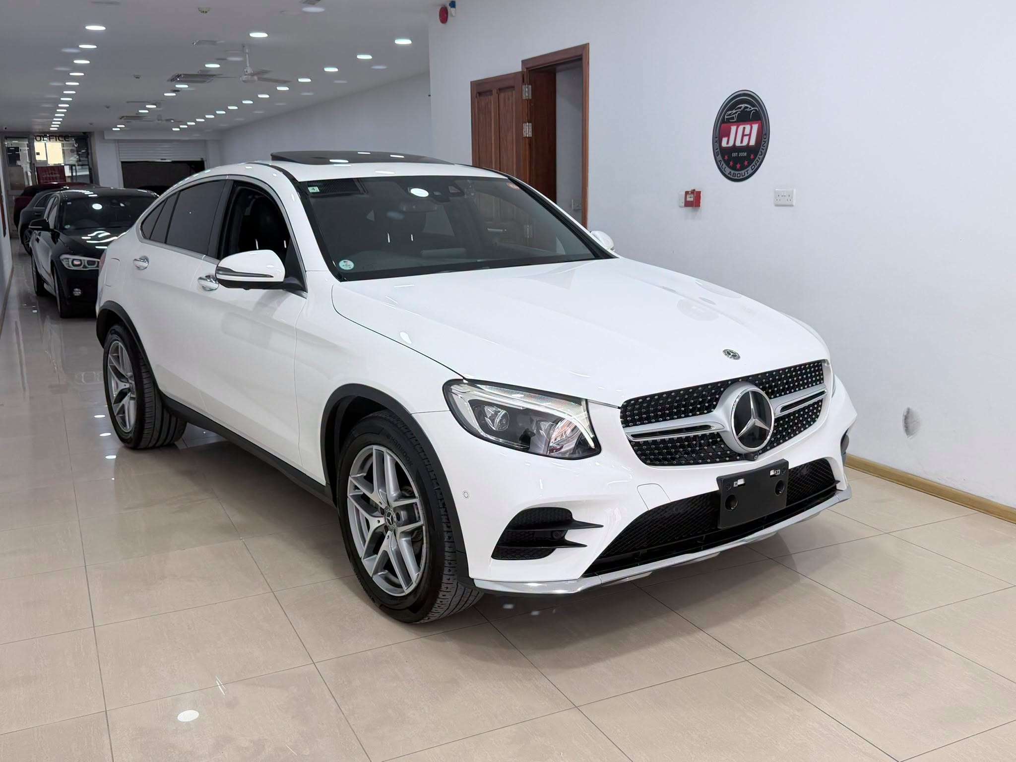 Mercedes GLC AMG Premium Plus (Sunroof) 2017/18