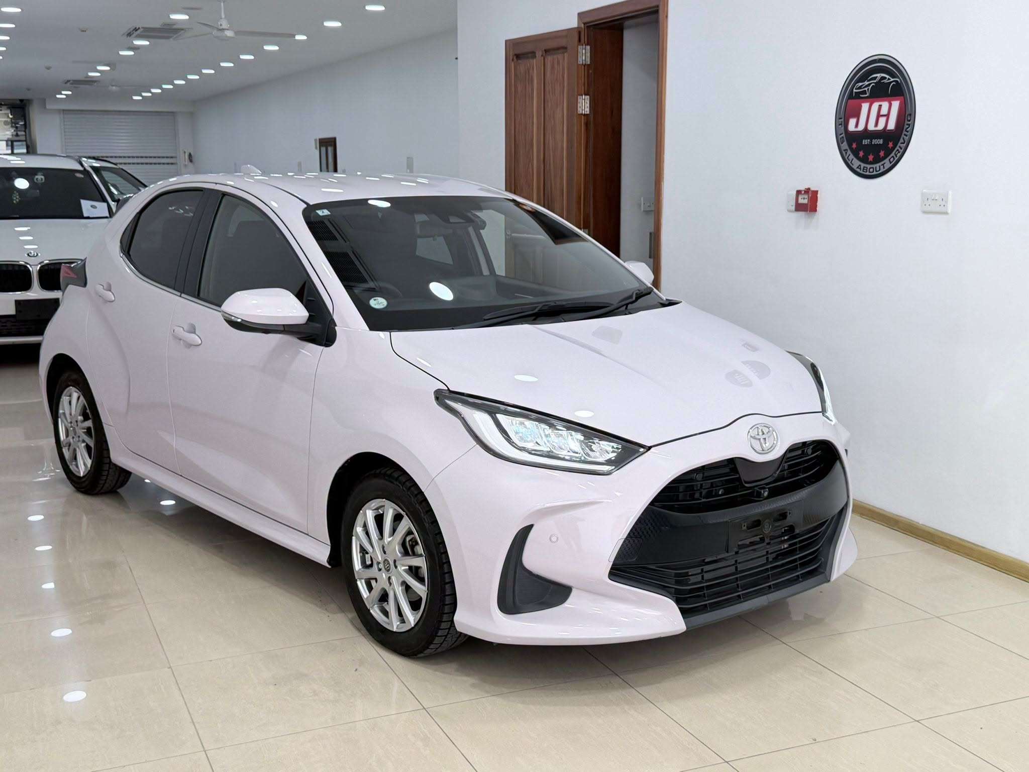 Toyota Yaris (New Shape) 2020/21