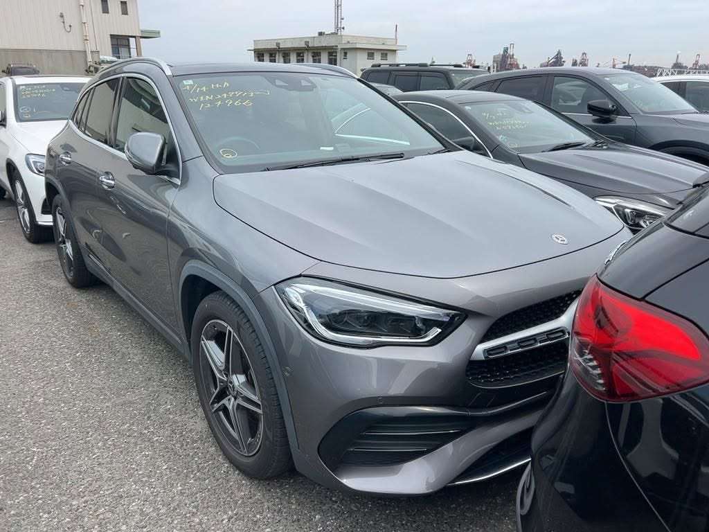 Mercedes GLA AMG Premium Plus ( Panoramic roof ) 2020/21 - REF : 4966