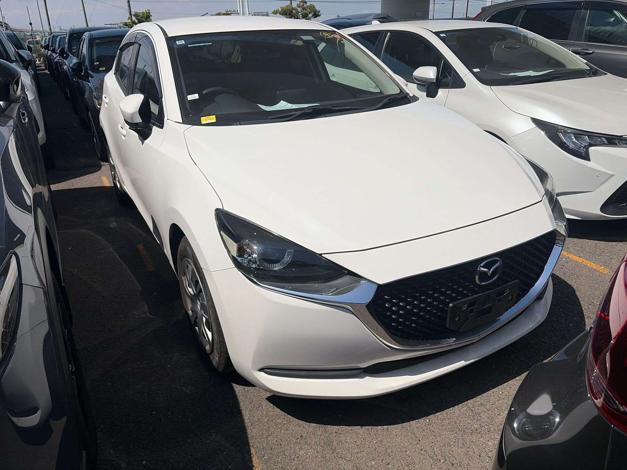 Mazda 2 ( New Shape ) 2020/21 - REF : 8692